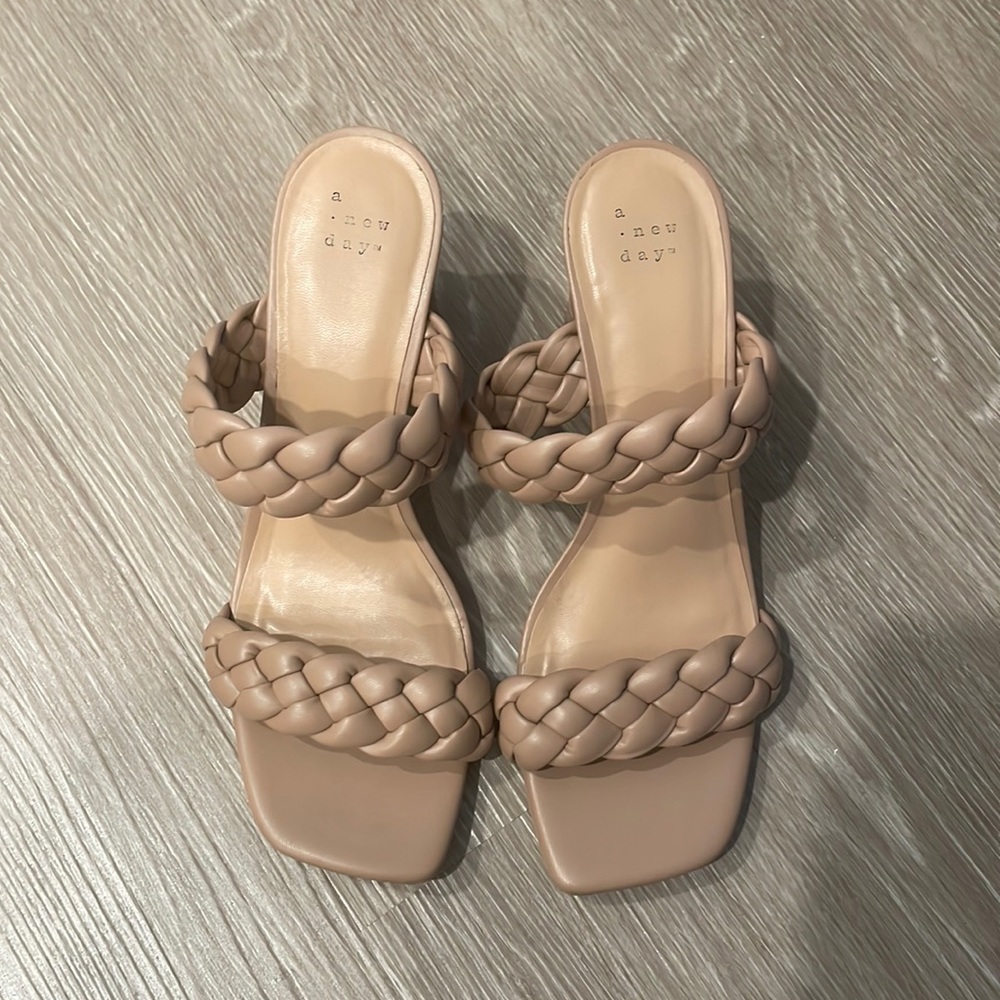 A new day braided block heel size 9.5